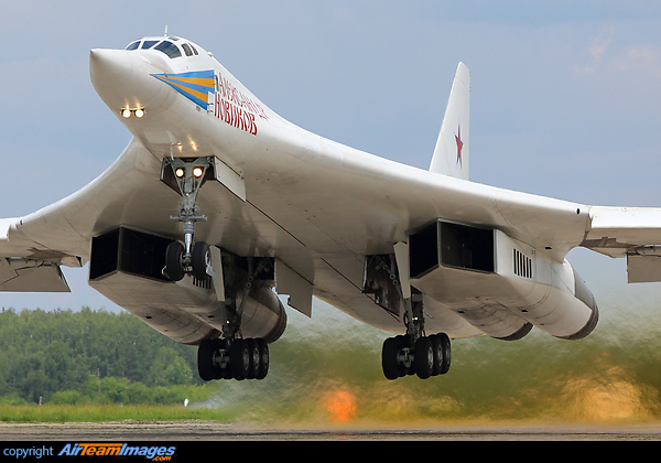 Tupolev Tu-160 (RF-94109) Aircraft Pictures & Photos - AirTeamImages.com