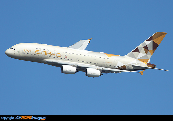 Airbus A380-861 (A6-APC) Aircraft Pictures & Photos - AirTeamImages.com