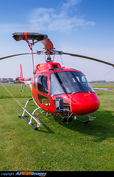 Eurocopter AS-350B-3e Ecureuil (I-PHAX) Aircraft Pictures & Photos ...