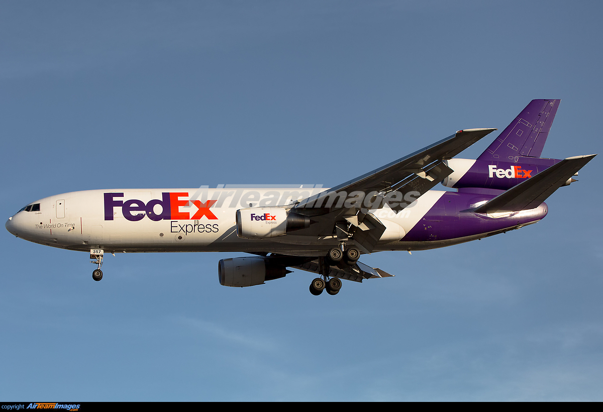 McDonnell Douglas DC-10-10F - Large Preview - AirTeamImages.com