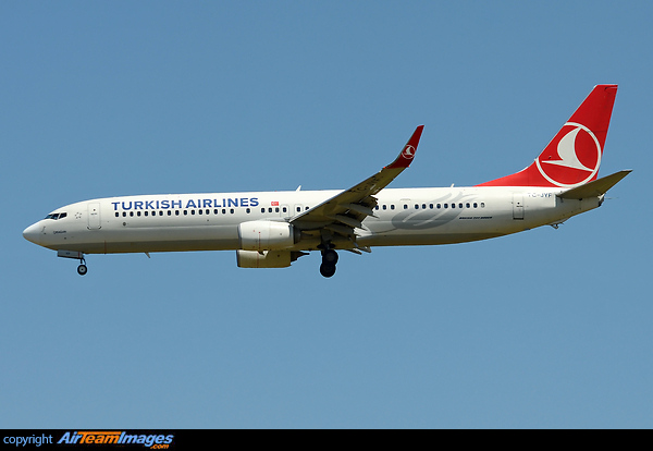 Boeing 737-9F2/ER (TC-JYF) Aircraft Pictures & Photos - AirTeamImages.com