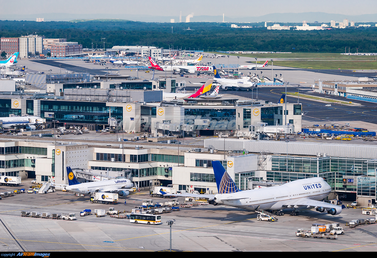 Frankfurt Main Airport Large Preview