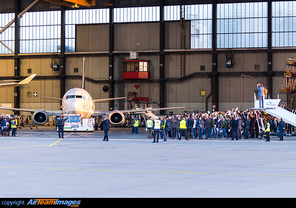 Boeing 737-330 (D-ABEN) Aircraft Pictures & Photos - AirTeamImages.com