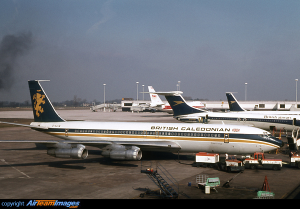 Boeing 707-324C (G-AZJM) Aircraft Pictures & Photos - AirTeamImages.com