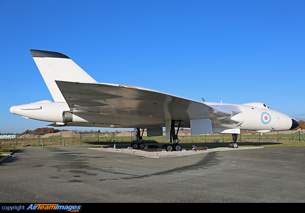 Avro Vulcan B MkII (XM603) Aircraft Pictures & Photos - AirTeamImages.com