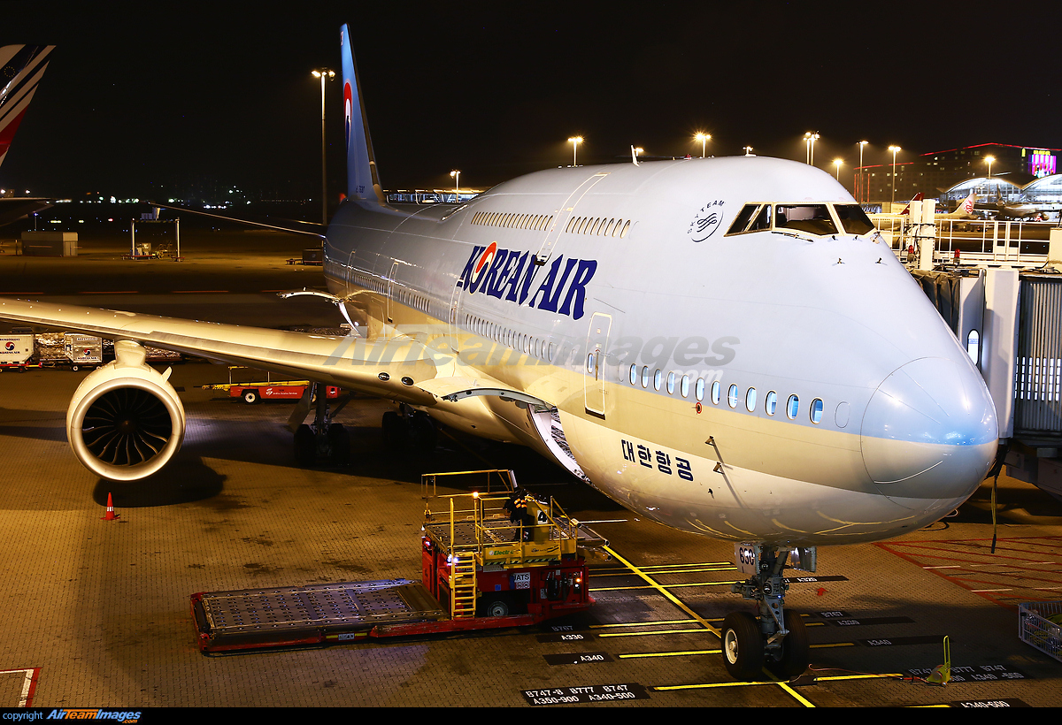 Boeing 747-8B5 - Large Preview - AirTeamImages.com