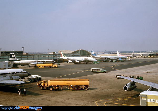 New York JFK Airport (G-AOVK) Aircraft Pictures & Photos (I-DIWP ...