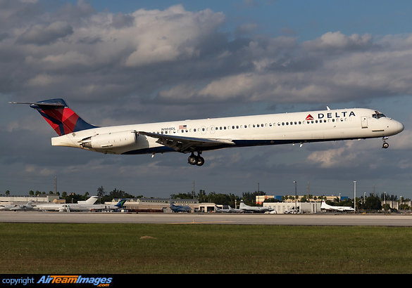 McDonnell Douglas MD-88 (N904DL) Aircraft Pictures & Photos ...