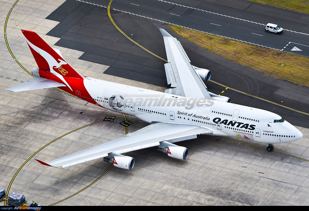 Boeing 747-438/ER - Large Preview - AirTeamImages.com