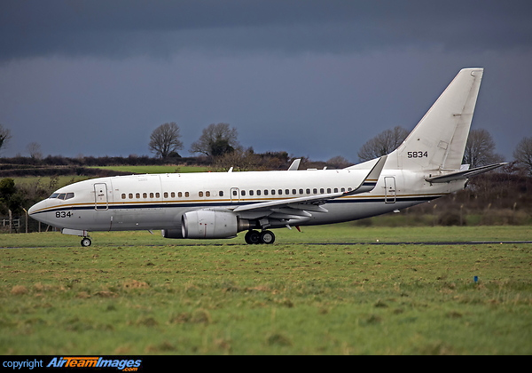 Boeing C-40A Clipper (165834) Aircraft Pictures & Photos ...