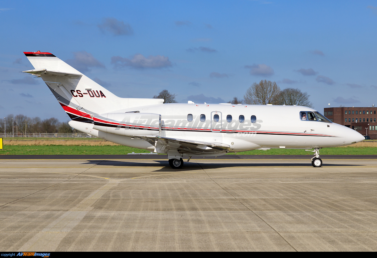 Hawker Beechcraft Hawker 750 - Large Preview - AirTeamImages.com