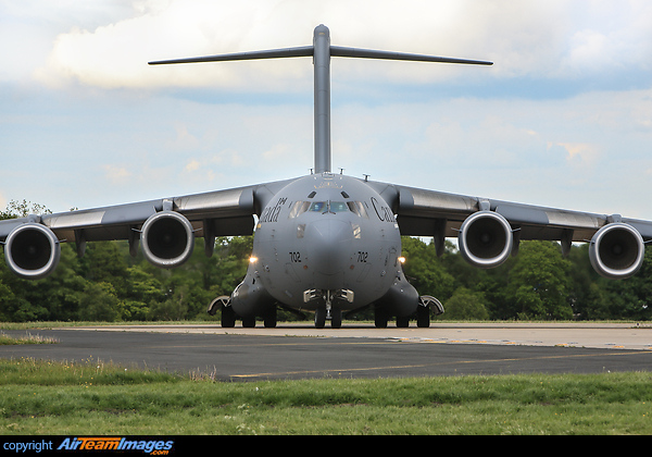 Boeing CC-177 Globemaster III (177702) Aircraft Pictures & Photos ...