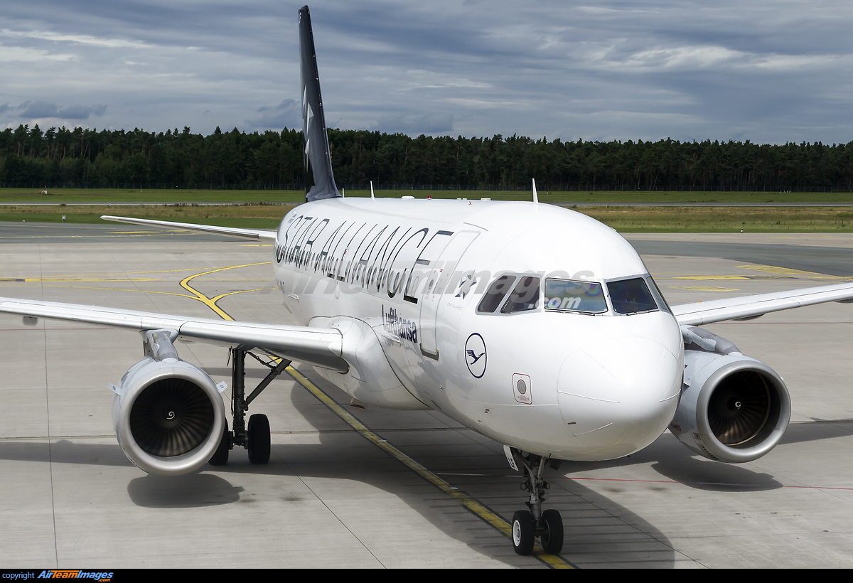 Airbus a319 фото