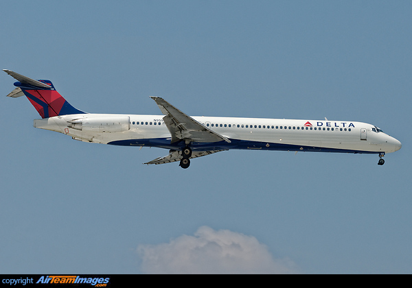 McDonnell Douglas MD-88 (N959DL) Aircraft Pictures & Photos ...