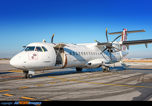 ATR 72-500 (YR-FVL) Aircraft Pictures & Photos - AirTeamImages.com