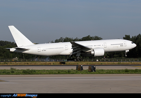 Boeing 777-2Q8/ER (AP-BMH) Aircraft Pictures & Photos - AirTeamImages.com