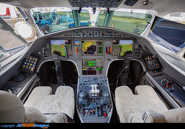 Dassault Falcon 2000EX (N327LX) Aircraft Pictures & Photos ...