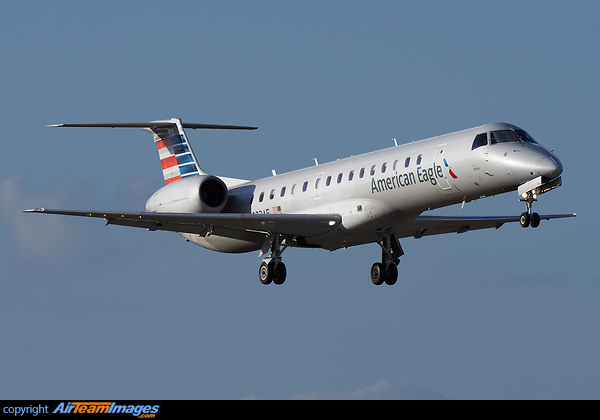 Embraer ERJ-145LR (N922AE) Aircraft Pictures & Photos - AirTeamImages.com