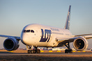 File:LOT Polish Airlines Boeing 787-8 SP-LRE (14020773270).jpg