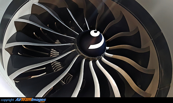 General Electric GE9X Engine (N779XW) Aircraft Pictures & Photos ...