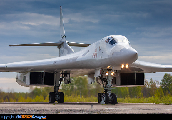 Tupolev Tu-160 (RF-94112) Aircraft Pictures & Photos - AirTeamImages.com