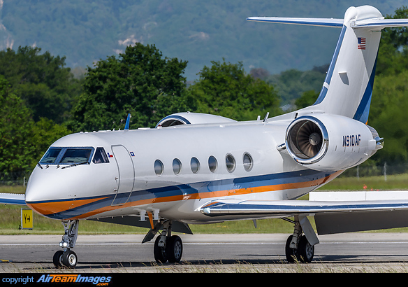 Gulfstream IV (N910AF) Aircraft Pictures & Photos - AirTeamImages.com