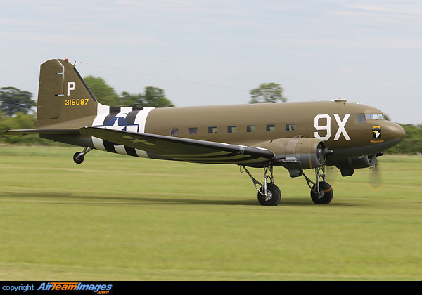 Douglas C-47-DL (DC-3) (N150D) Aircraft Pictures & Photos ...