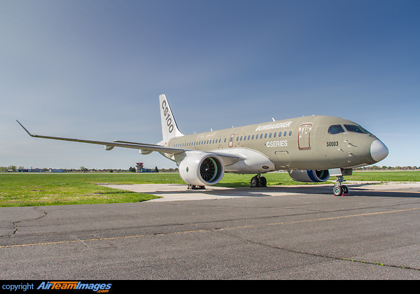 Bombardier Cs100 C Gwxj Aircraft Pictures Photos Airteamimages Com