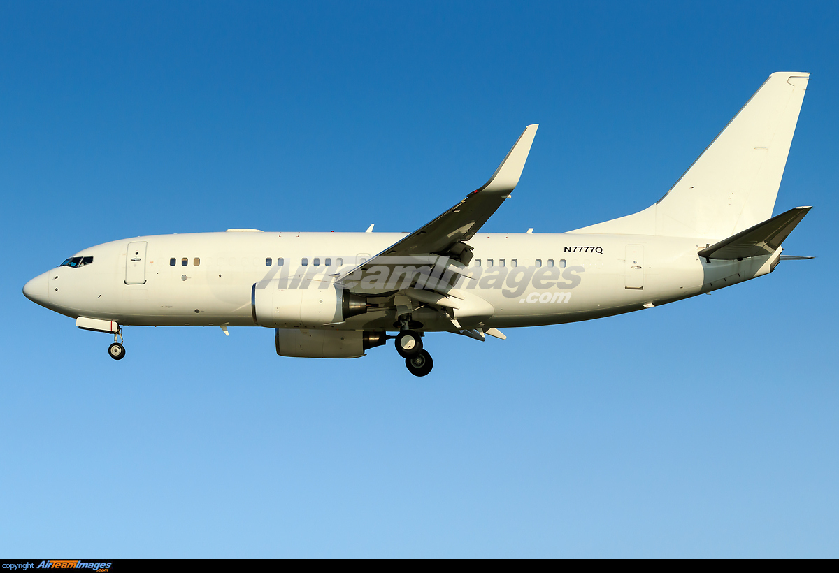 Boeing Business Jet BBJ - Large Preview - AirTeamImages.com