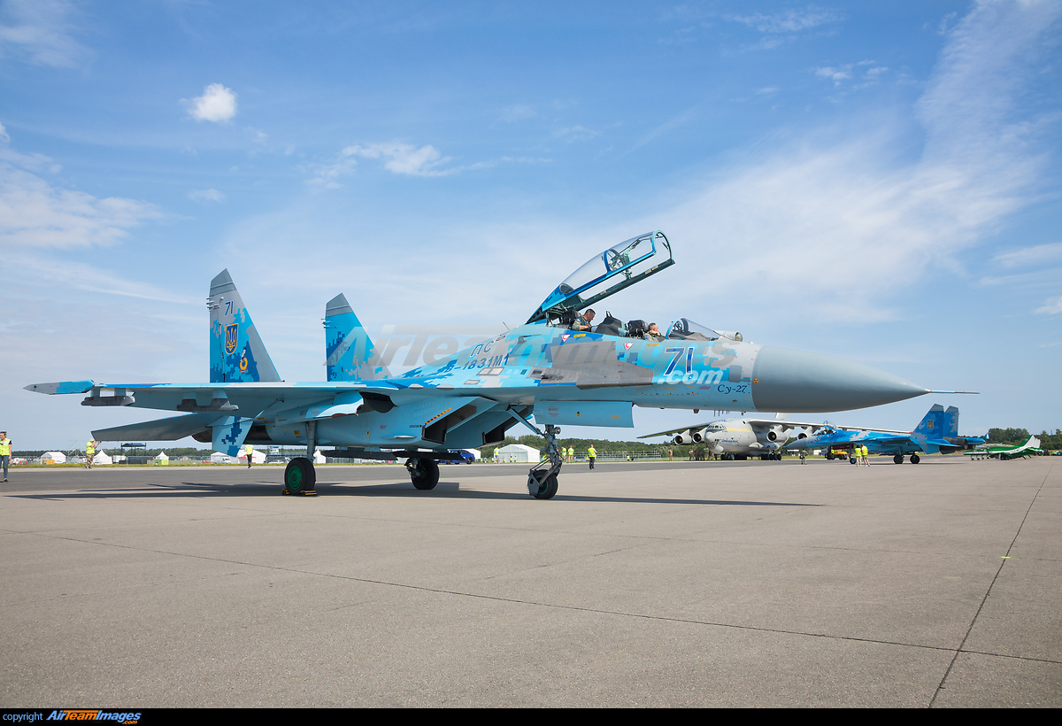 SUKHOI Su-27 FLANKER – Checksix