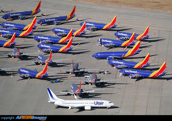 Boeing 737-8 MAX Storage (N5515X) Aircraft Pictures & Photos ...