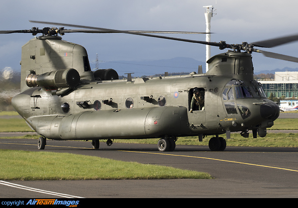 Boeing Chinook HC3 (ZH902) Aircraft Pictures & Photos - AirTeamImages.com