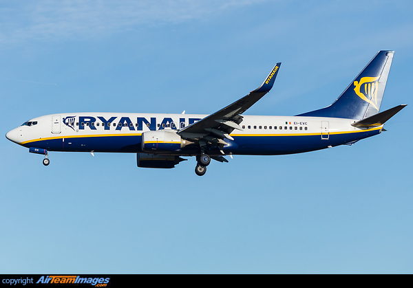 Boeing 737-8AS (EI-EVC) Aircraft Pictures & Photos - AirTeamImages.com