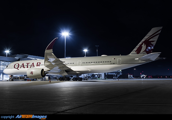 Airbus A350-941 (A7-AMJ) Aircraft Pictures & Photos - AirTeamImages.com