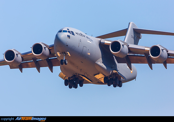 Boeing C-17A Globemaster III (CB-8004) Aircraft Pictures & Photos ...