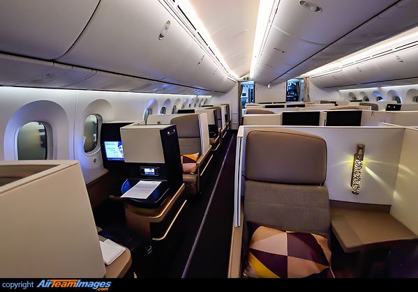 Boeing 787-9 Dreamliner (A6-BNA) Aircraft Pictures & Photos ...