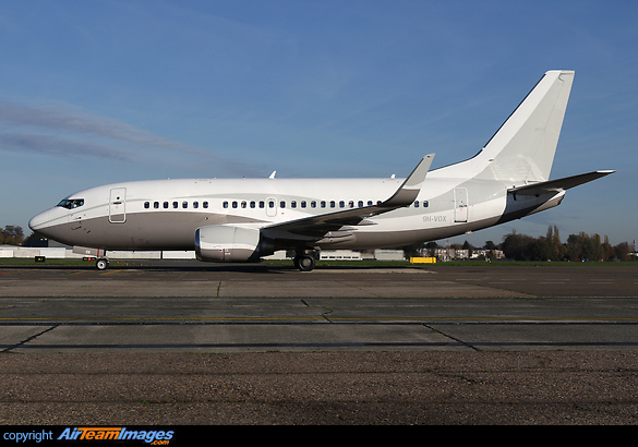 Boeing 737-548 (9H-VOX) Aircraft Pictures & Photos - AirTeamImages.com