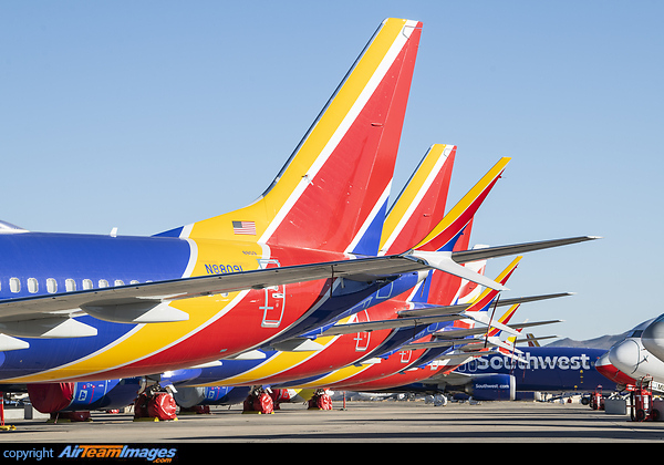 Boeing 737-8 MAX Storage (N88091) Aircraft Pictures & Photos ...