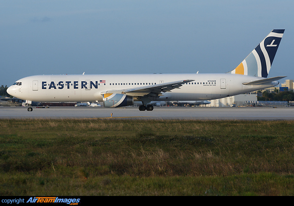 Boeing 767-323/ER - New England Patriots