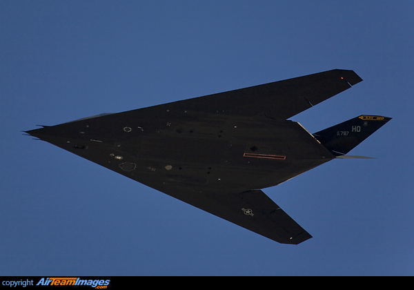 Lockheed F-117 Nighthawk (80-0787) Aircraft Pictures & Photos ...