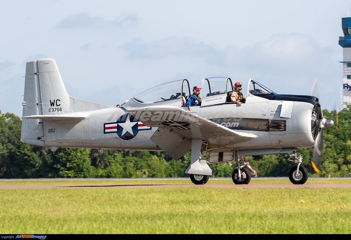 North American T-28A Trojan - Large Preview - AirTeamImages.com