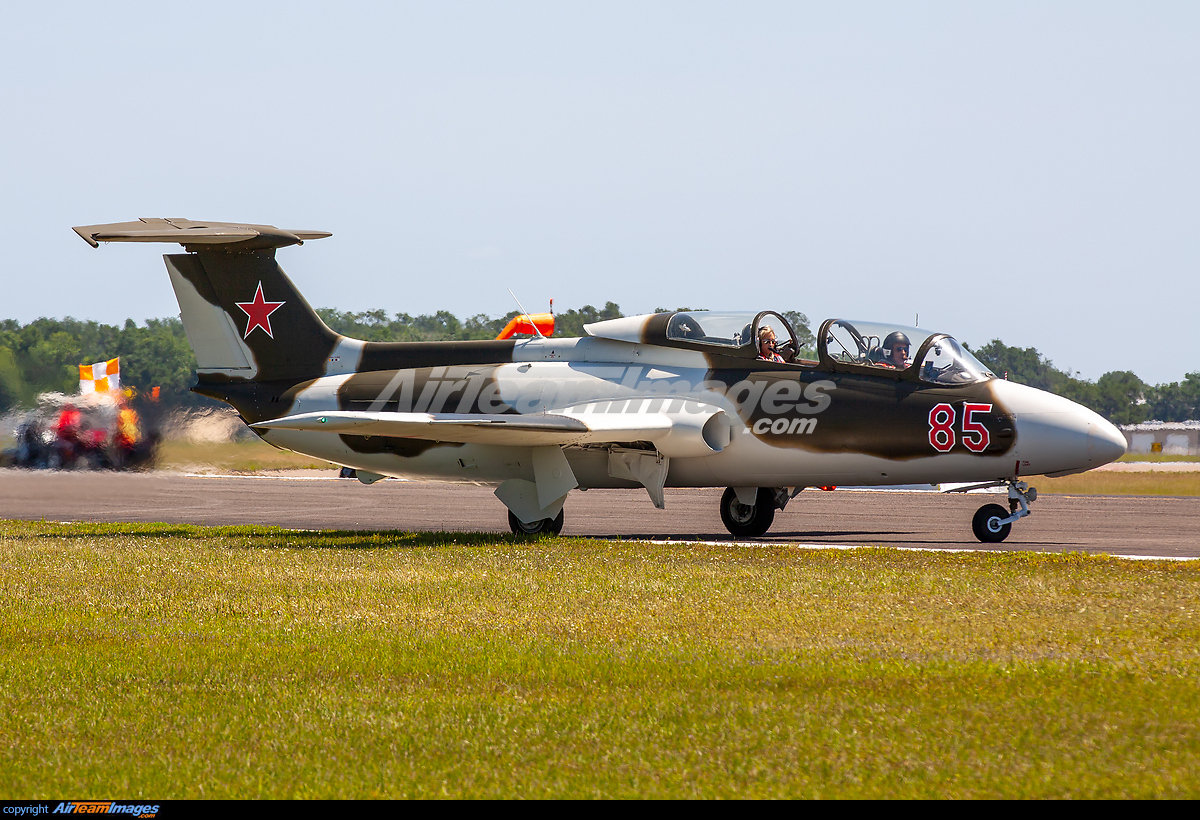 Aero Vodochody L-29R Delfin - Large Preview - AirTeamImages.com