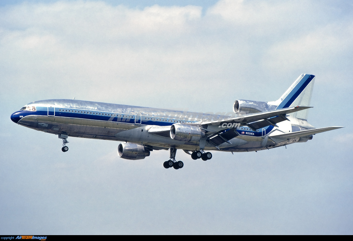 Lockheed L-1011 Tristar 1 - Large Preview - AirTeamImages.com