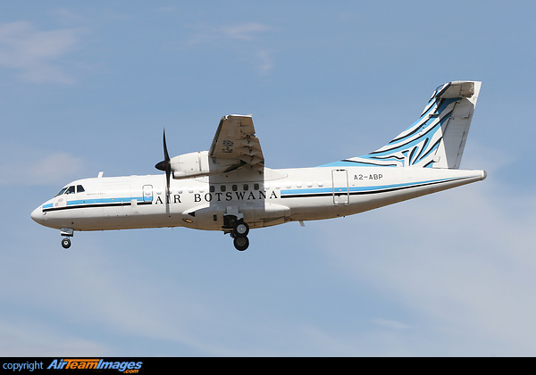 Самолет atr 42 500 фото