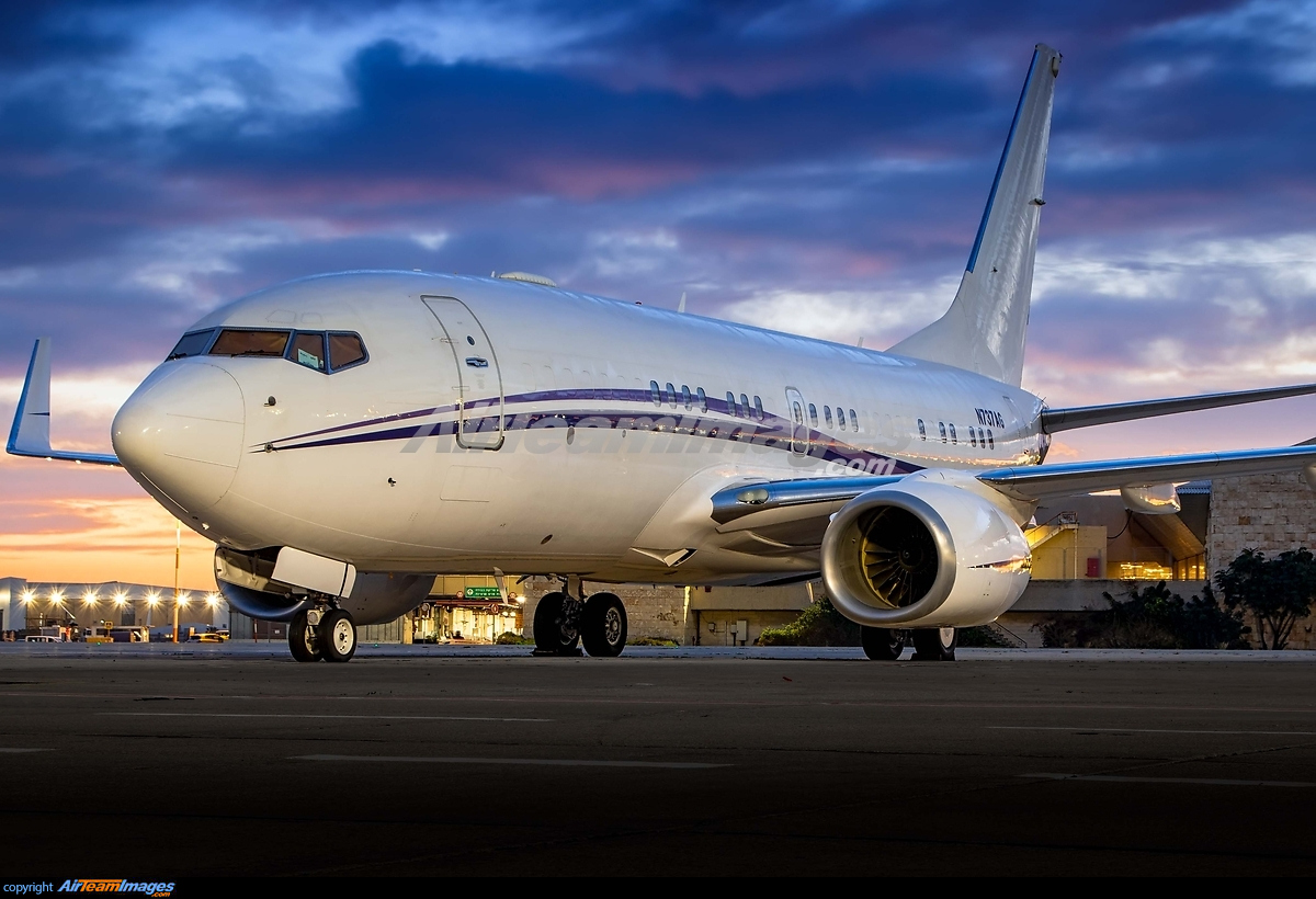 Boeing Business Jet BBJ - Large Preview - AirTeamImages.com