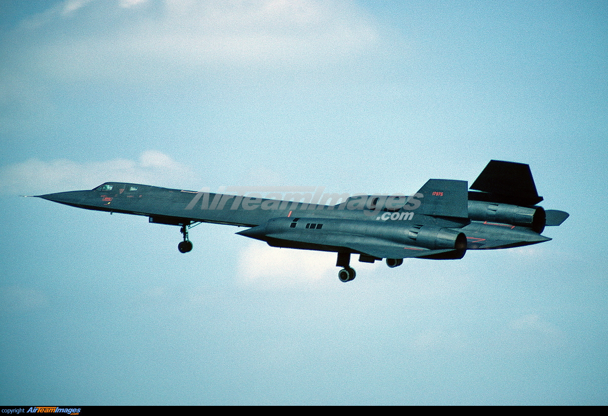 Lockheed SR-71A Blackbird - Large Preview - AirTeamImages.com