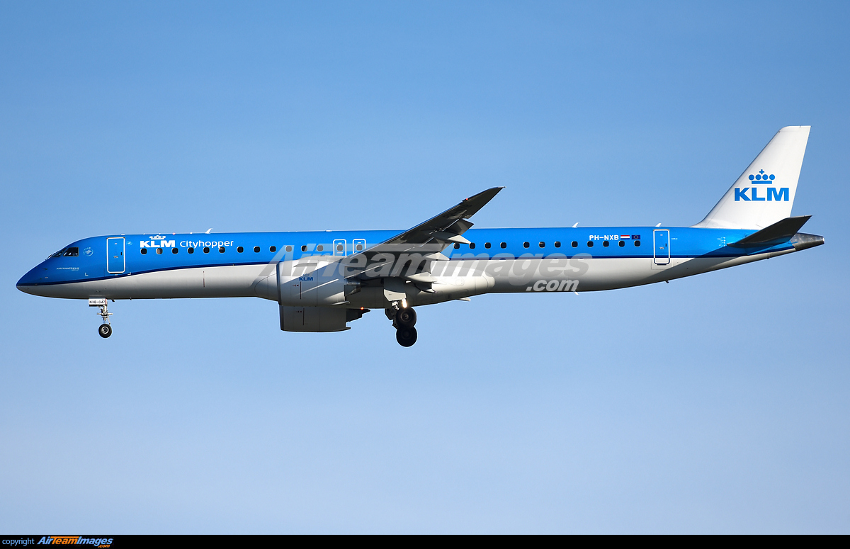 Embraer Erj-195-e-2 - Large Preview - Airteamimages.com