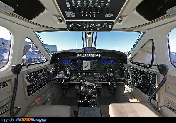 Beechcraft B300 King Air 360 N360kg Aircraft Pictures And Photos