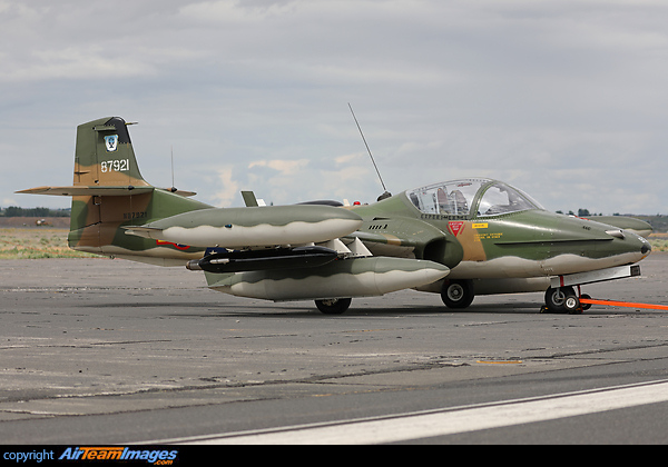 Cessna A-37B Dragonfly (N87921) Aircraft Pictures & Photos ...