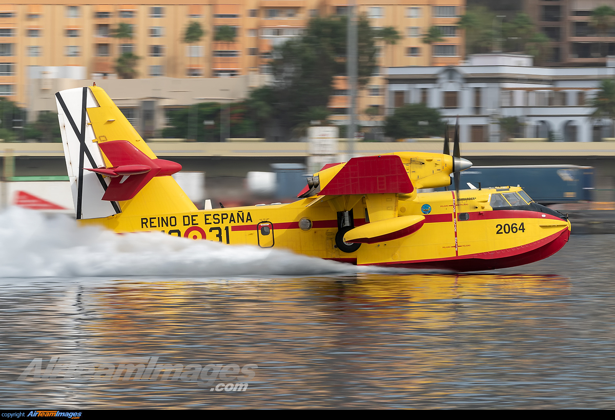 bombardier-415-large-preview-airteamimages